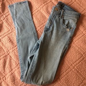 Abercrombie & Fitch High Rise Skinny Jeans